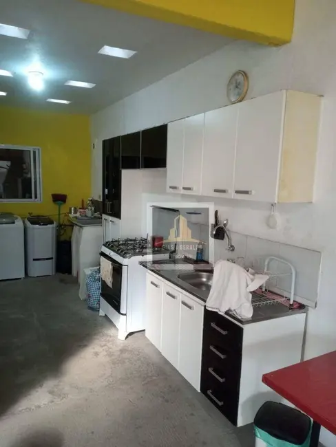 Sobrado com 2 quartos à venda, 250m2 em Residencial Esperança, Cacapava - SP - imagem 8 Foto 8 de Sobrado com 2 quartos à venda, 250m2 em Residencial Esperança, Cacapava - SP