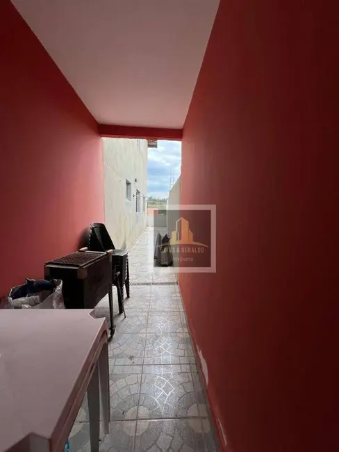 Foto 3 de Sobrado com 3 quartos à venda, 250m2 em Sao Jose Dos Campos - SP