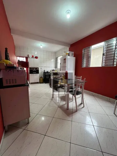 Foto 6 de Sobrado com 3 quartos à venda, 250m2 em Sao Jose Dos Campos - SP