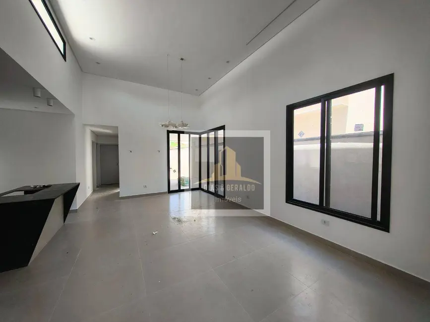 Foto 7 de Casa de Condomínio com 3 quartos à venda, 250m2 em Parque Residencial Maria Elmira, Cacapava - SP