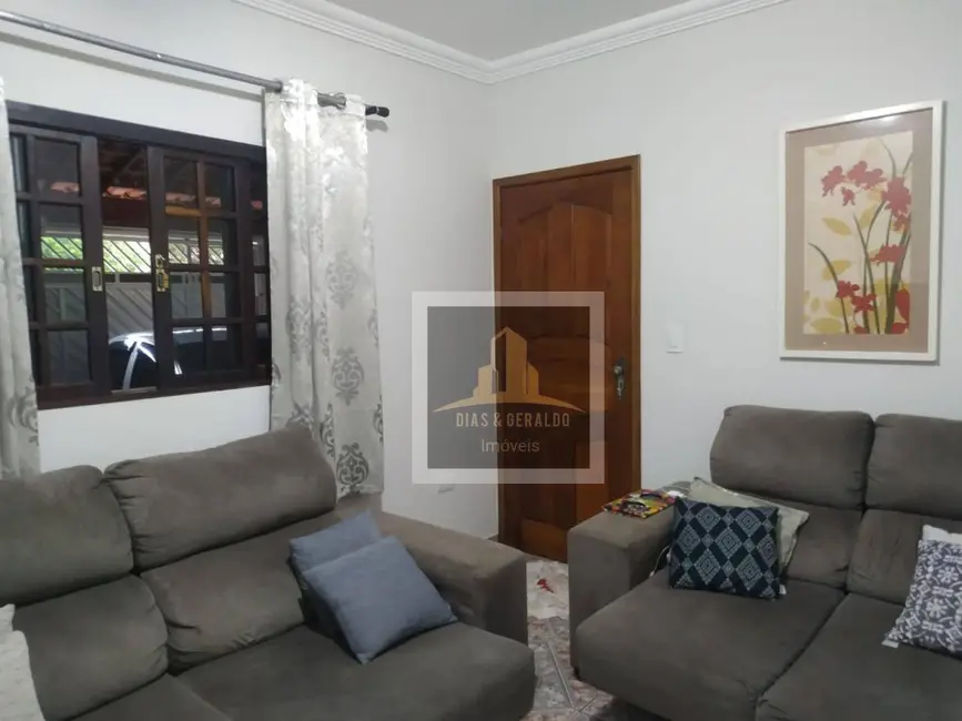 Foto 3 de Sobrado com 3 quartos à venda, 157m2 em Jardim Santa Marina, Jacarei - SP
