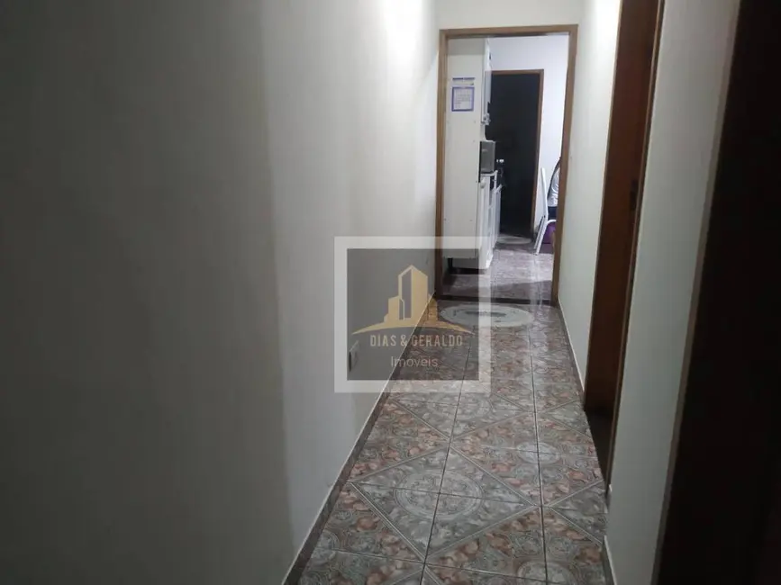 Foto 8 de Sobrado com 3 quartos à venda, 157m2 em Jardim Santa Marina, Jacarei - SP