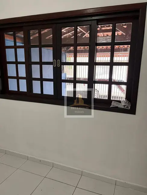 Foto 1 de Casa com 3 quartos à venda, 150m2 em Sao Jose Dos Campos - SP