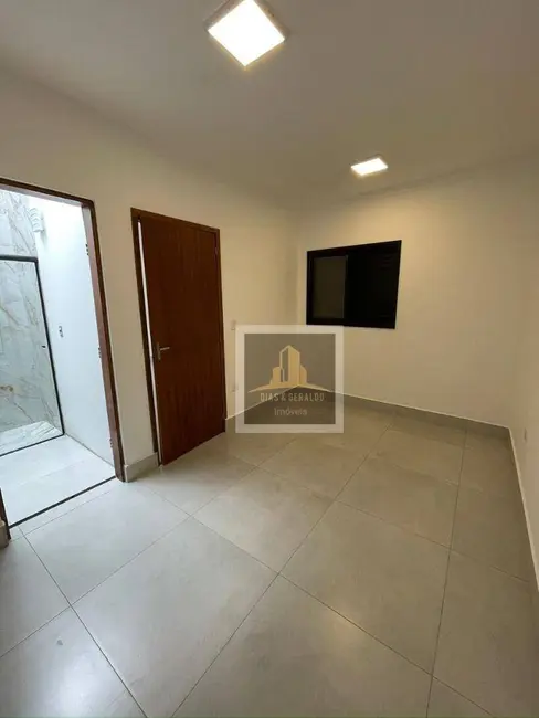 Foto 6 de Casa com 2 quartos à venda, 175m2 em Sao Jose Dos Campos - SP