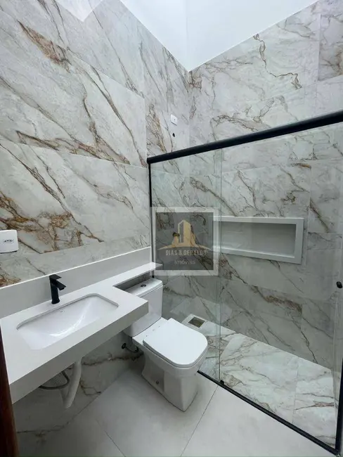 Foto 8 de Casa com 2 quartos à venda, 175m2 em Sao Jose Dos Campos - SP