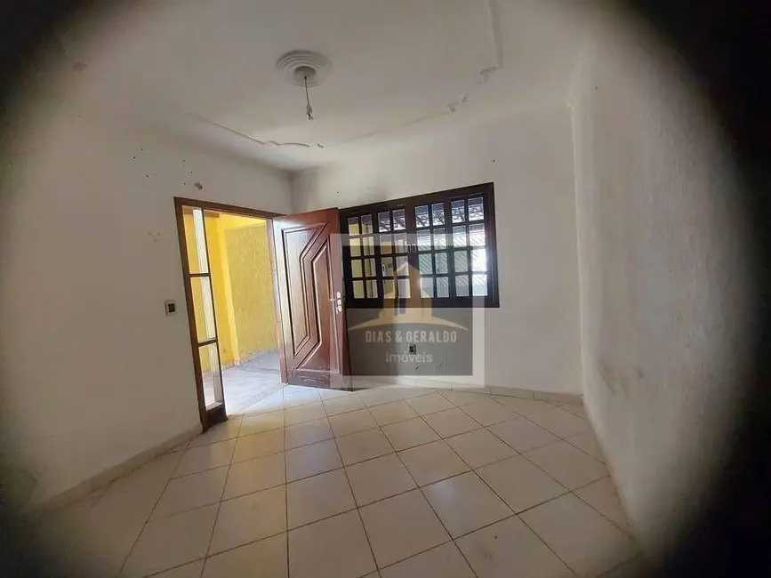Foto 3 de Casa com 2 quartos à venda, 125m2 em Vila Medeiros, Cacapava - SP