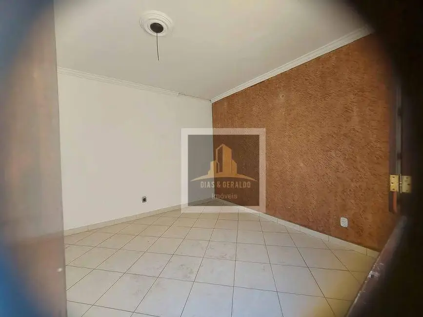 Foto 7 de Casa com 2 quartos à venda, 125m2 em Vila Medeiros, Cacapava - SP