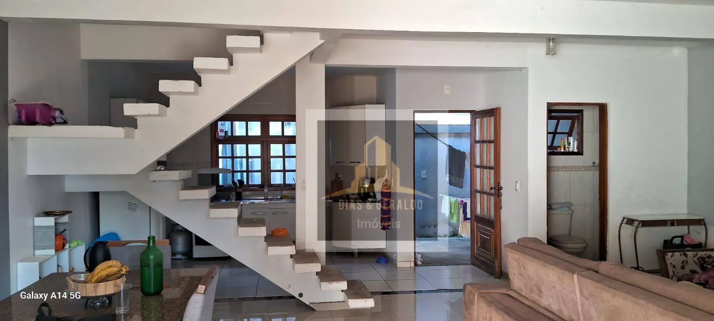 Foto 3 de Sobrado com 3 quartos à venda, 140m2 em Residencial Santa Paula, Jacarei - SP