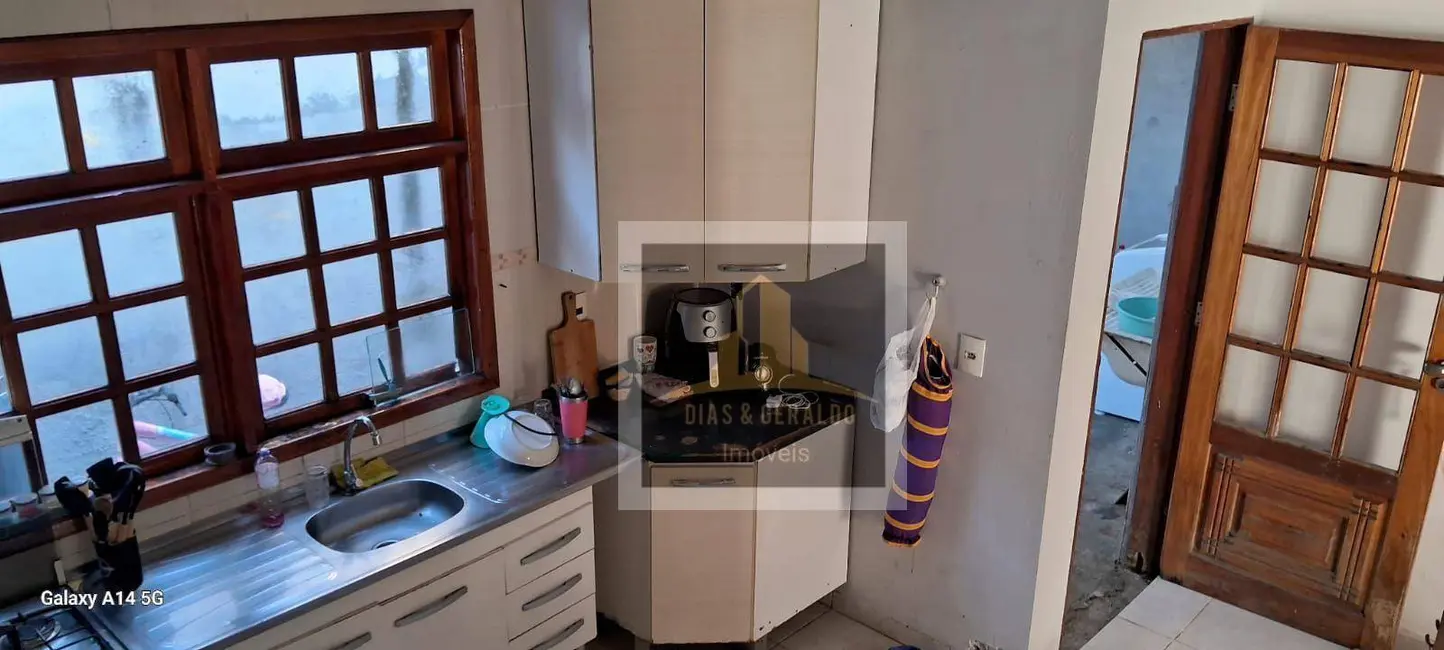 Foto 9 de Sobrado com 3 quartos à venda, 140m2 em Residencial Santa Paula, Jacarei - SP