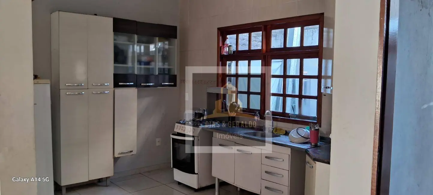 Foto 8 de Sobrado com 3 quartos à venda, 140m2 em Residencial Santa Paula, Jacarei - SP