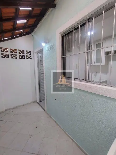 Foto 2 de Sobrado com 2 quartos à venda, 70m2 em Sao Jose Dos Campos - SP