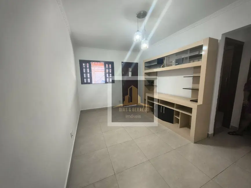 Casa com 3 quartos à venda, 150m2 em Sao Jose Dos Campos - SP - imagem 5 Foto 5 de Casa com 3 quartos à venda, 150m2 em Sao Jose Dos Campos - SP