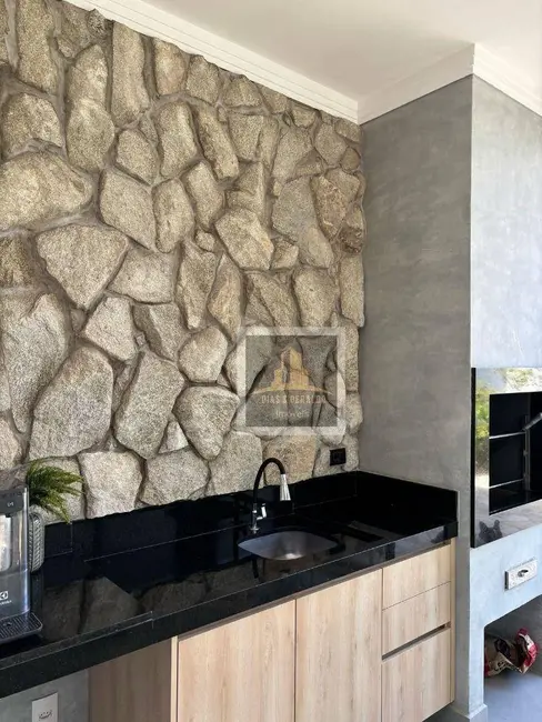 Foto 9 de Casa de Condomínio com 3 quartos à venda, 250m2 em Piedade, Cacapava - SP