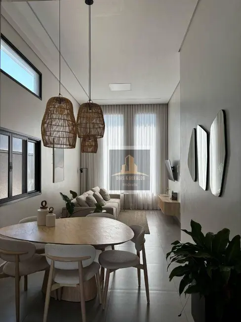 Foto 4 de Casa de Condomínio com 3 quartos à venda, 250m2 em Piedade, Cacapava - SP