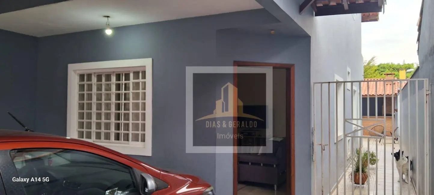 Foto 2 de Sobrado com 3 quartos à venda, 150m2 em Sao Jose Dos Campos - SP