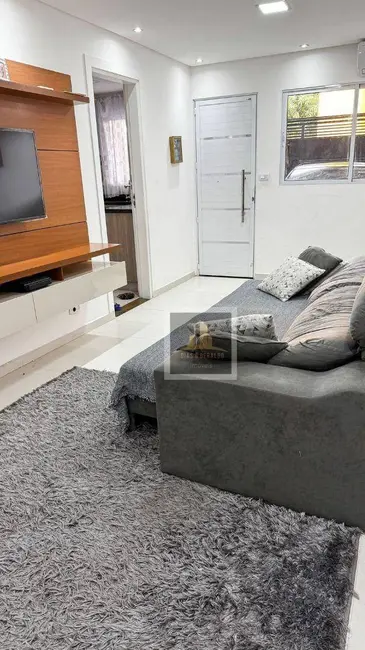 Foto 2 de Casa com 2 quartos à venda, 150m2 em Sao Jose Dos Campos - SP