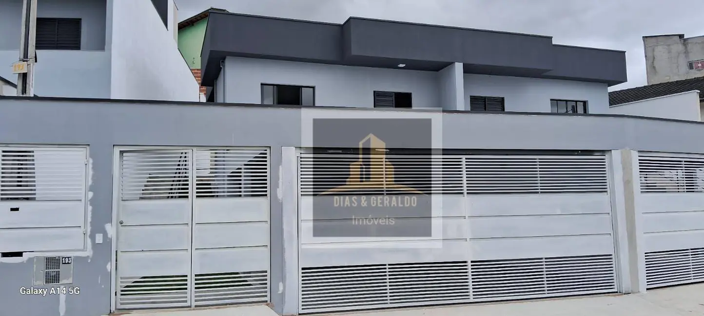 Foto 1 de Casa com 2 quartos à venda, 178m2 em Sao Jose Dos Campos - SP