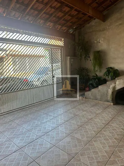 Foto 4 de Sobrado com 3 quartos à venda, 125m2 em Sao Jose Dos Campos - SP