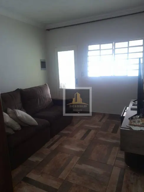 Foto 8 de Casa com 3 quartos à venda, 145m2 em Cidade Salvador, Jacarei - SP