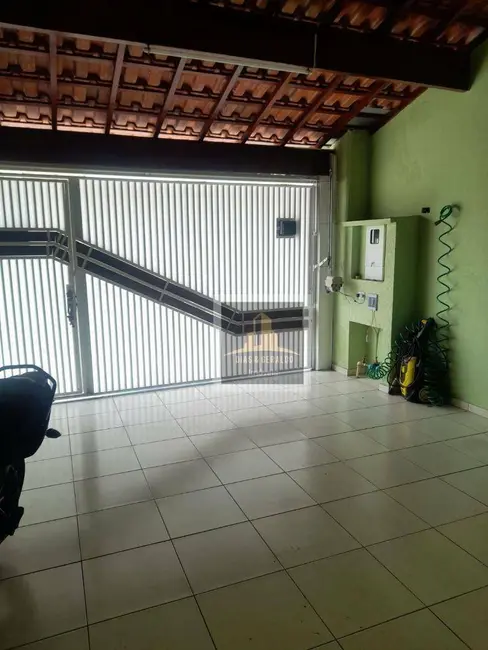 Foto 2 de Casa com 3 quartos à venda, 145m2 em Cidade Salvador, Jacarei - SP