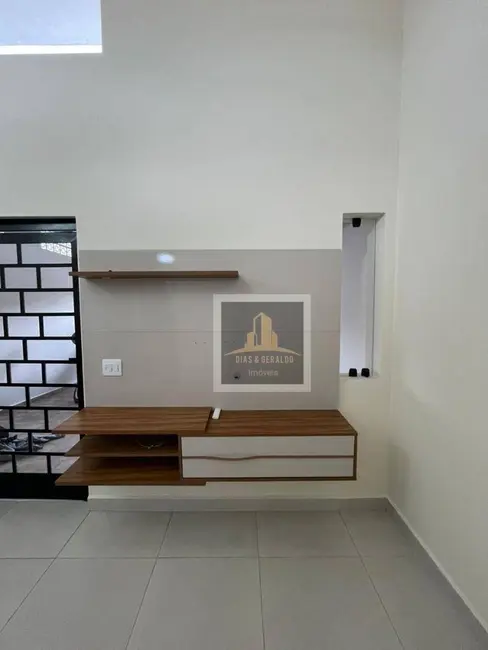 Foto 7 de Casa com 3 quartos para alugar, 130m2 em Sao Jose Dos Campos - SP