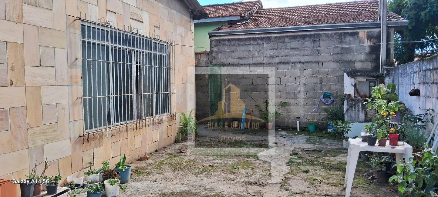 Foto 3 de Casa com 2 quartos à venda, 232m2 em Sao Jose Dos Campos - SP