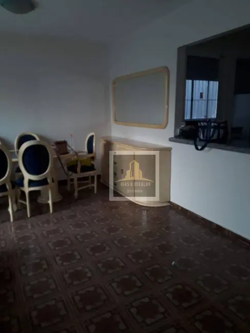 Foto 6 de Casa com 3 quartos à venda, 215m2 em Sao Jose Dos Campos - SP