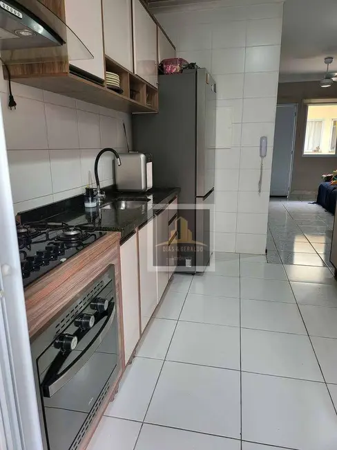 Foto 7 de Sobrado com 2 quartos à venda, 83m2 em Santa Luzia, Cacapava - SP