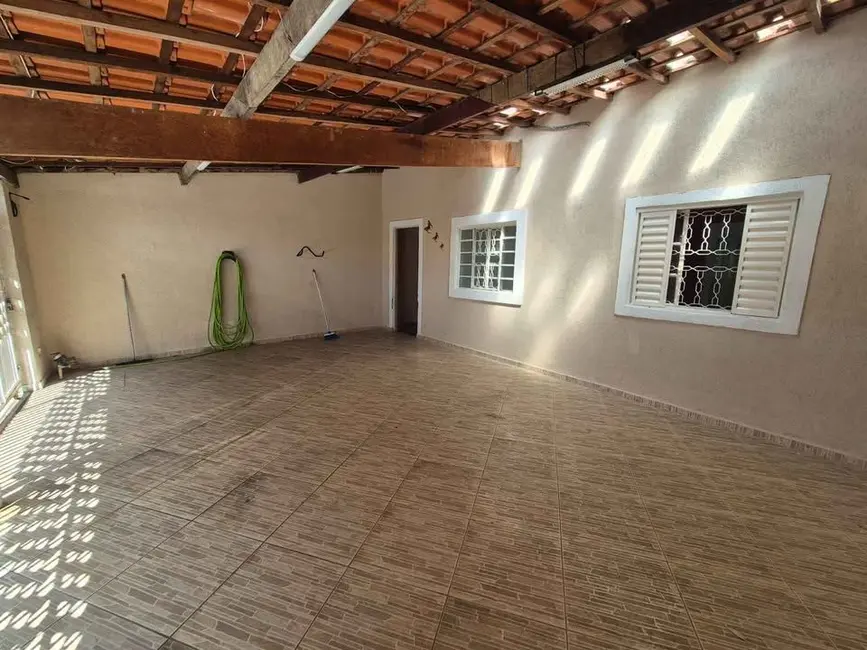 Foto 1 de Sobrado com 3 quartos à venda, 140m2 em Sao Jose Dos Campos - SP