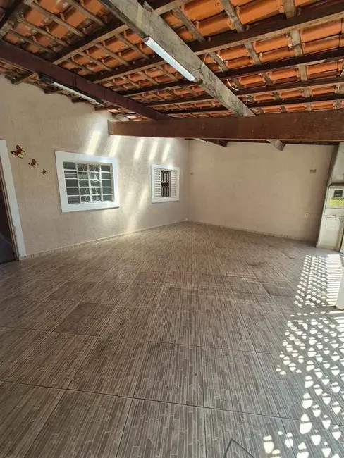 Foto 2 de Sobrado com 3 quartos à venda, 140m2 em Sao Jose Dos Campos - SP
