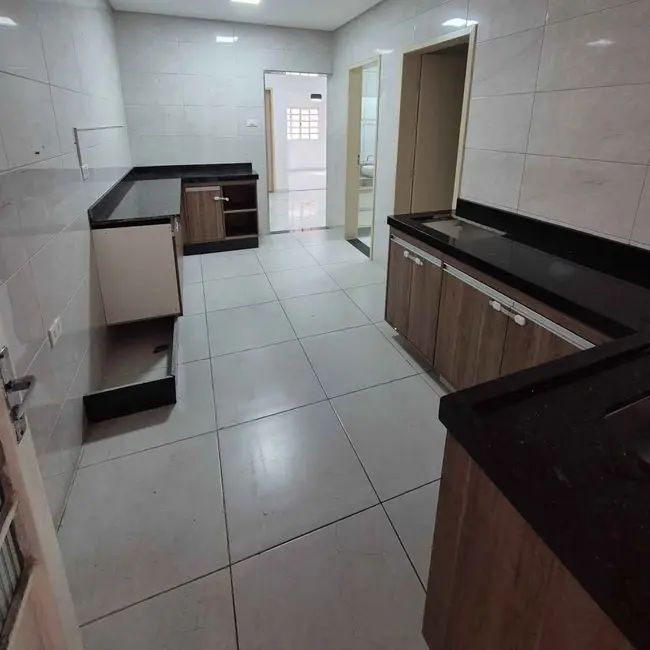 Foto 8 de Sobrado com 3 quartos à venda, 140m2 em Sao Jose Dos Campos - SP