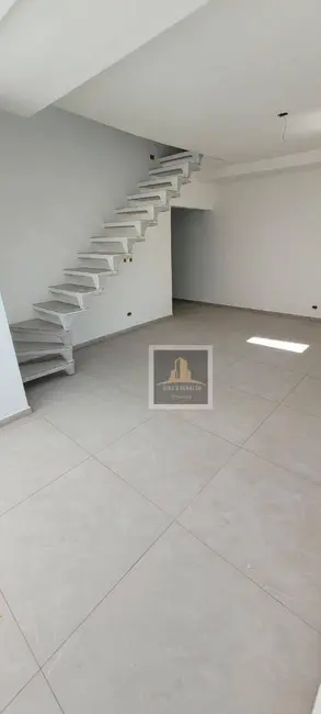 Foto 5 de Sobrado com 3 quartos à venda, 140m2 em Jacarei - SP