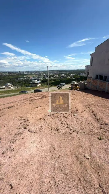 Foto 1 de Terreno / Lote à venda, 330m2 em Sao Jose Dos Campos - SP