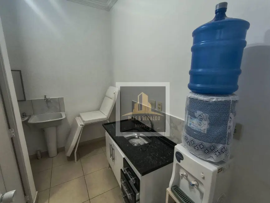 Foto 6 de Kitnet com 1 quarto para alugar, 40m2 em Sao Jose Dos Campos - SP