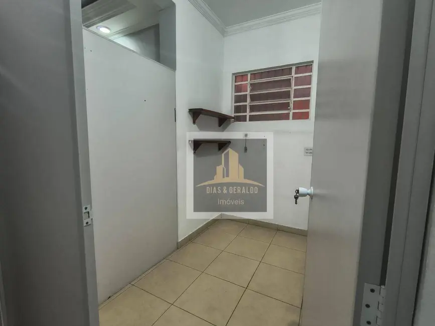 Foto 7 de Kitnet com 1 quarto para alugar, 40m2 em Sao Jose Dos Campos - SP