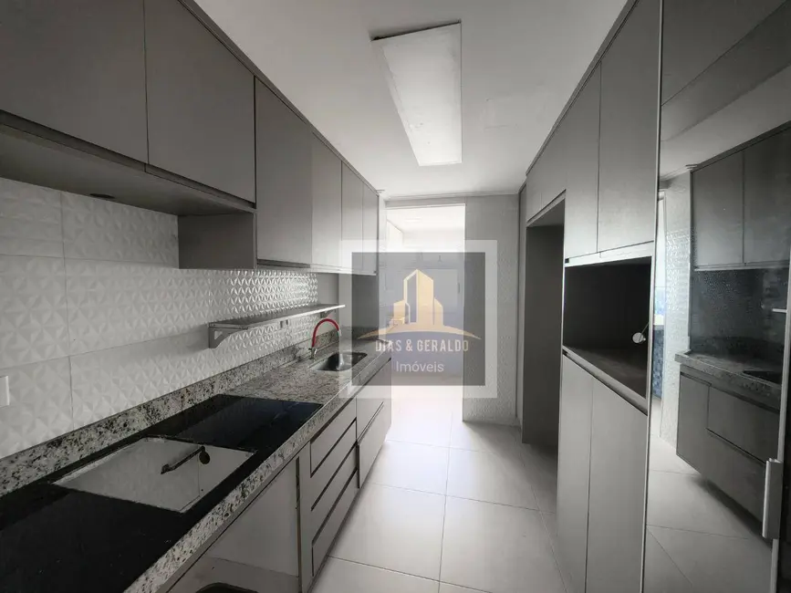 Foto 2 de Cobertura com 3 quartos à venda e para alugar, 170m2 em Sao Jose Dos Campos - SP