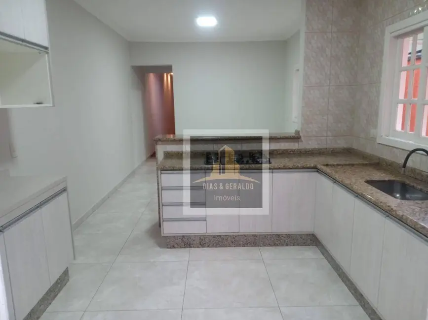 Foto 3 de Sobrado com 3 quartos à venda, 125m2 em Sao Jose Dos Campos - SP