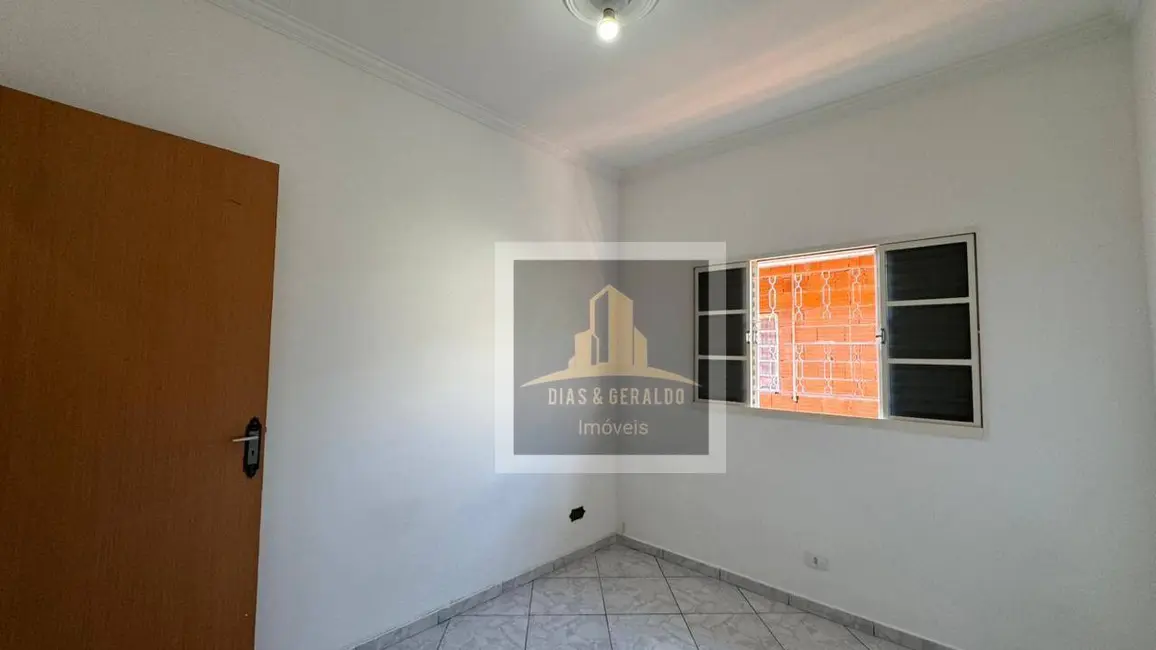 Foto 8 de Casa com 1 quarto para alugar, 42m2 em Sao Jose Dos Campos - SP