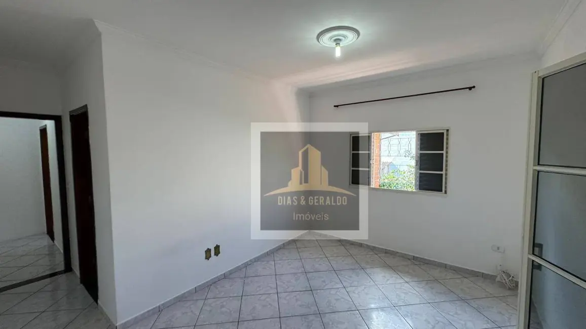 Foto 4 de Casa com 1 quarto para alugar, 42m2 em Sao Jose Dos Campos - SP