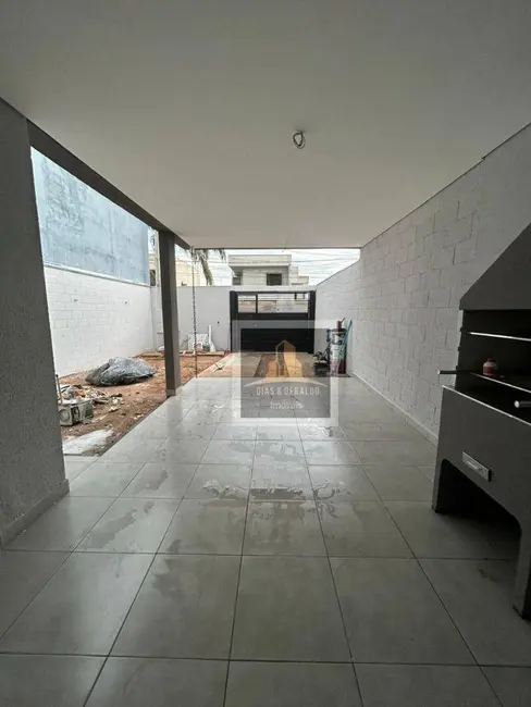 Foto 1 de Casa com 3 quartos à venda, 175m2 em Sao Jose Dos Campos - SP