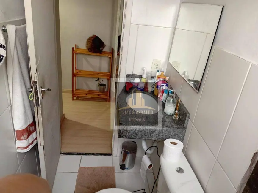 Foto 7 de Apartamento com 2 quartos à venda, 47m2 em Jardim Califórnia, Jacarei - SP