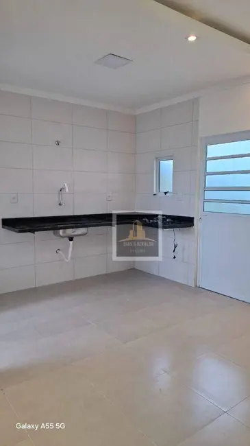 Foto 6 de Casa com 3 quartos à venda, 130m2 em Jardim Maria Cândida, Cacapava - SP