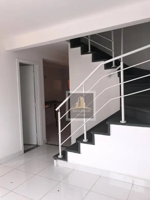 Foto 2 de Sobrado com 3 quartos para alugar, 100m2 em Sao Jose Dos Campos - SP