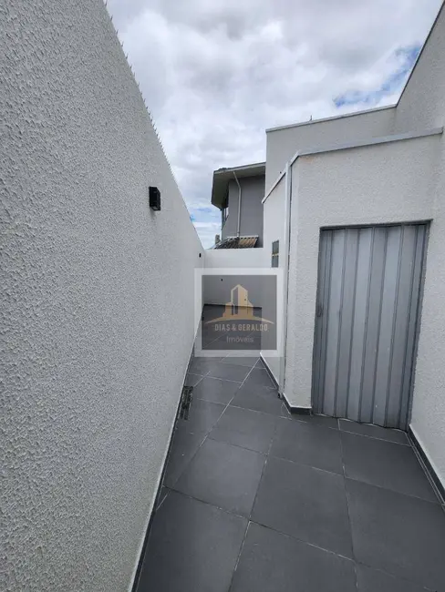 Foto 9 de Casa com 2 quartos à venda, 145m2 em Sao Jose Dos Campos - SP