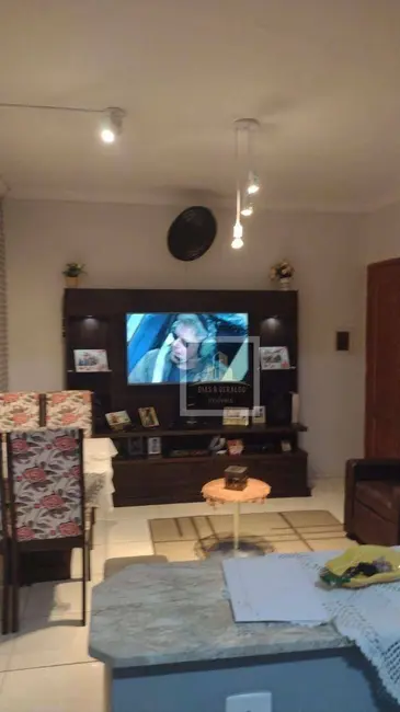 Foto 2 de Apartamento com 2 quartos à venda, 60m2 em Sao Jose Dos Campos - SP