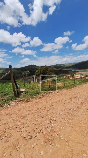 Foto 3 de Terreno / Lote à venda, 2600m2 em Centro, Jambeiro - SP
