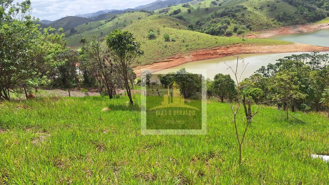 Foto 8 de Terreno / Lote à venda, 2600m2 em Centro, Jambeiro - SP