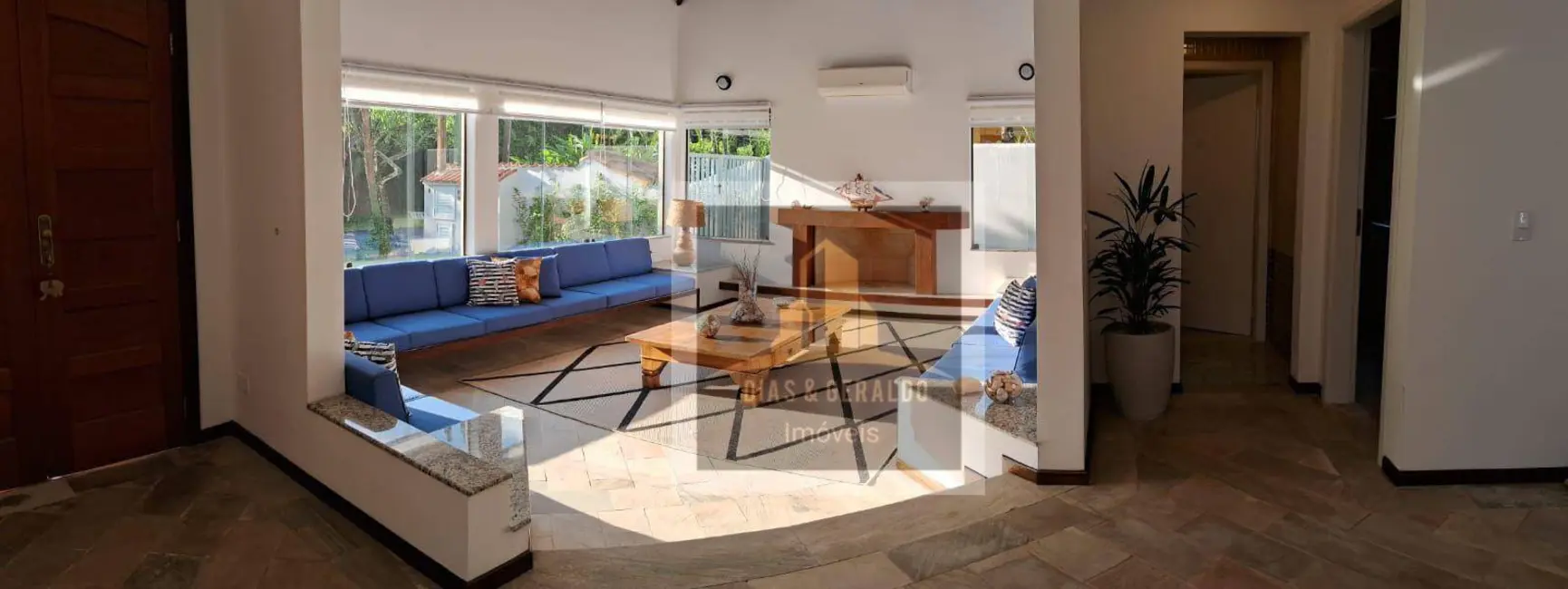 Foto 5 de Sobrado com 4 quartos à venda, 620m2 em Tabatinga, Caraguatatuba - SP