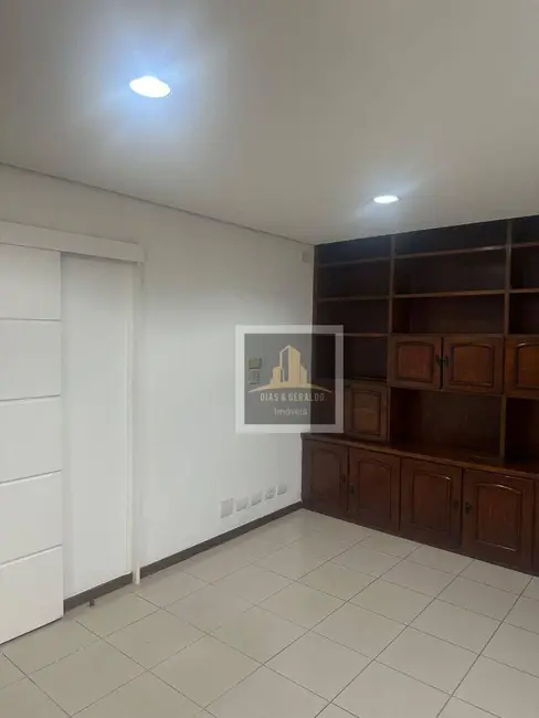 Foto 6 de Sobrado com 3 quartos para alugar, 245m2 em Sao Jose Dos Campos - SP