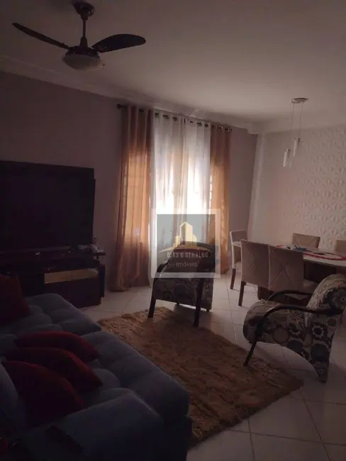 Foto 2 de Sobrado com 3 quartos à venda, 125m2 em Sao Jose Dos Campos - SP